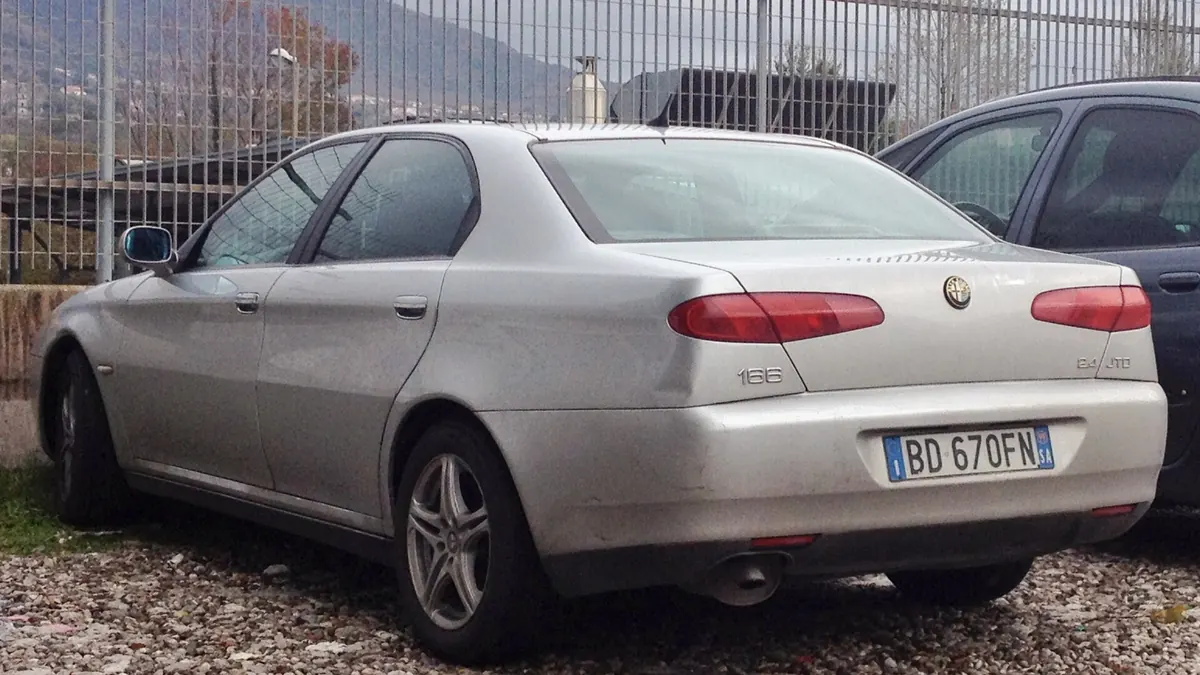 Alfa Romeo 166: реальные расходы на содержание