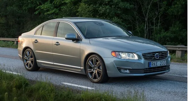 Volvo 80
